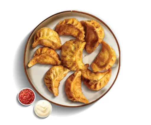 Fried Schezwan Momo (6PC) Chicken